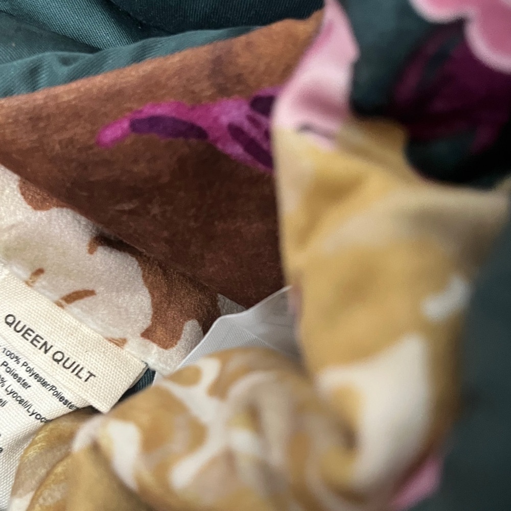 Anthropologie Velvet Orla Quilt Size Queen NWT - Picture 7 of 13